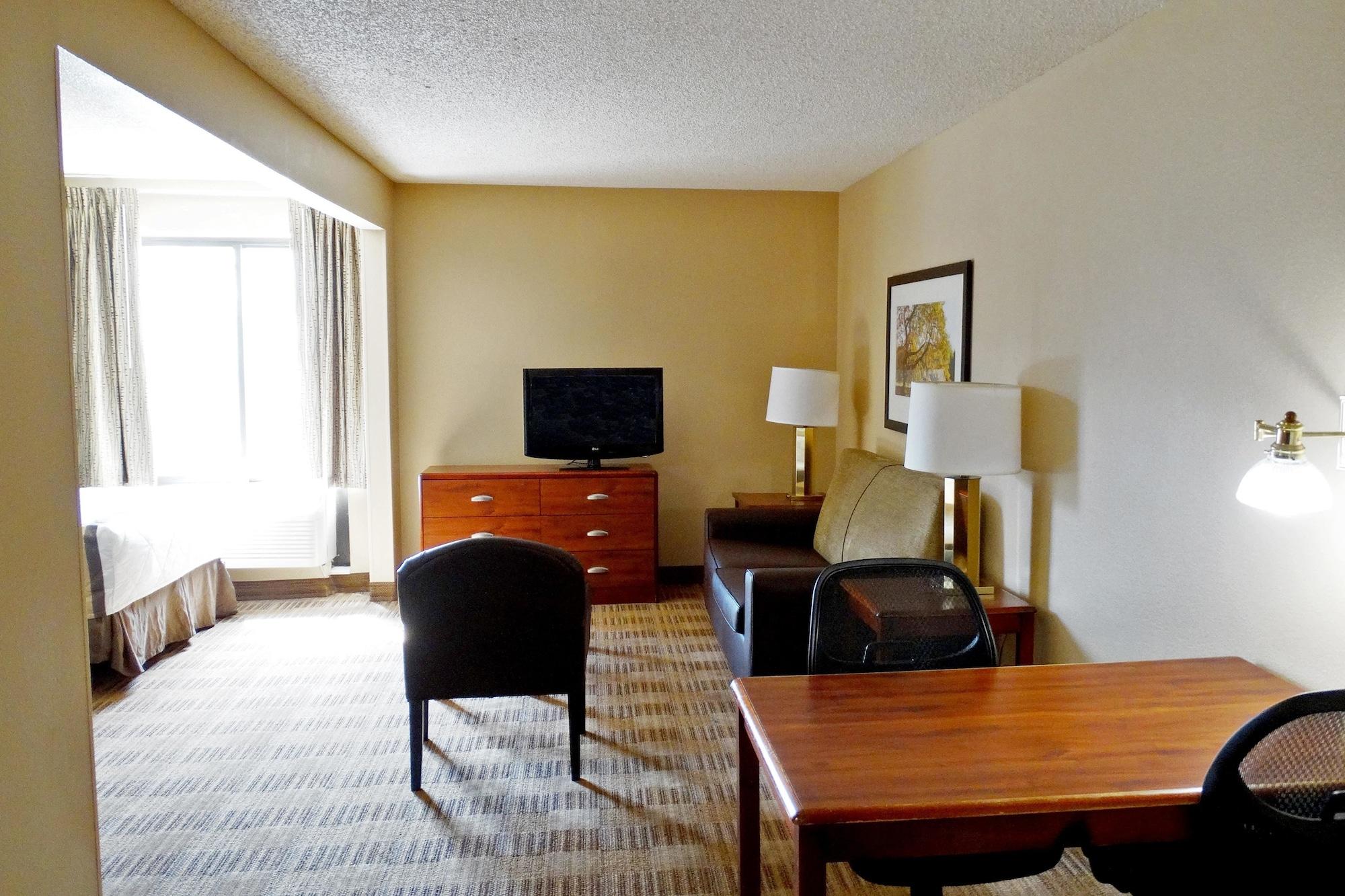 Extended Stay America Select Suites - Rockford - State Street Bagian luar foto