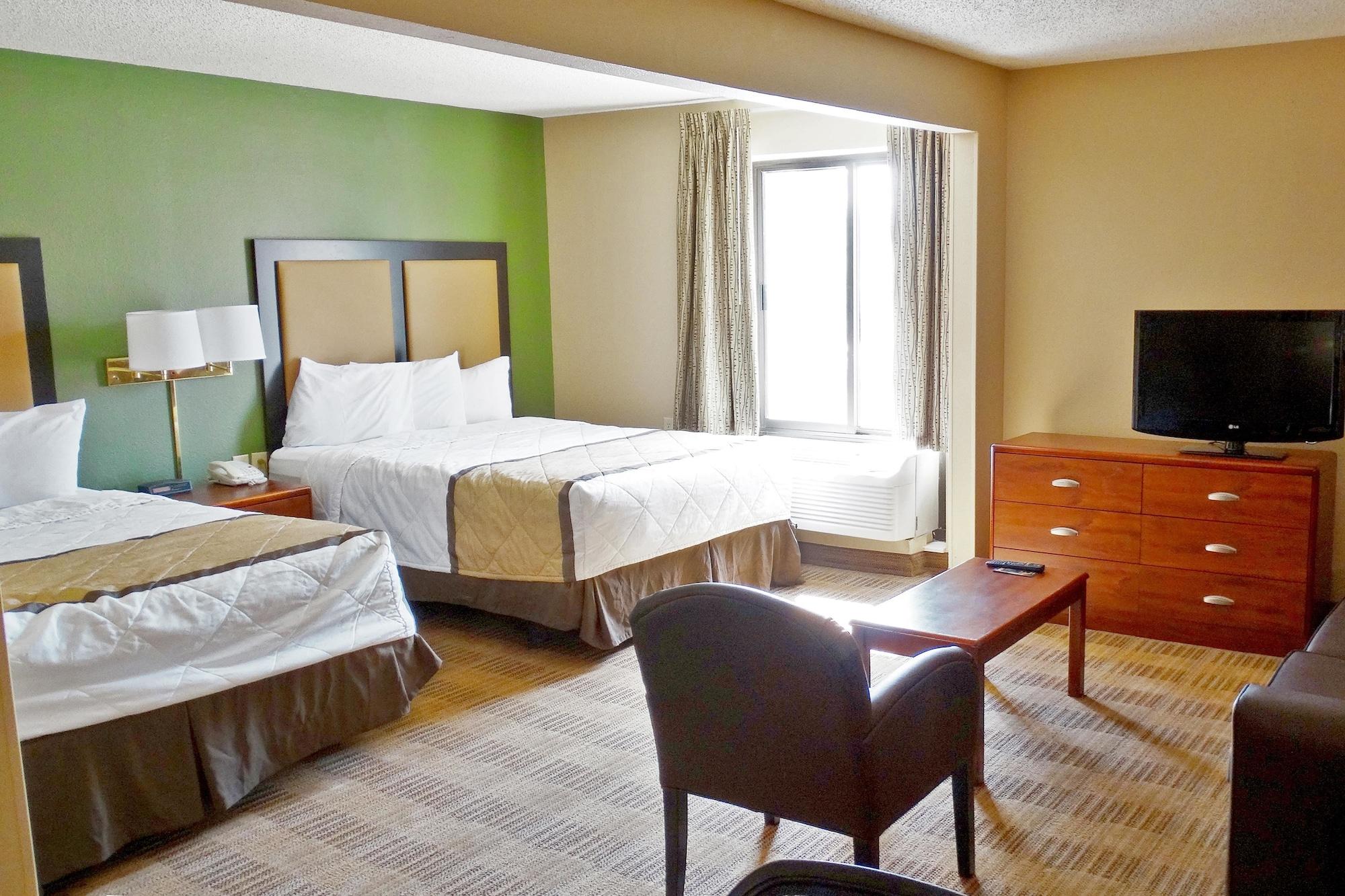 Extended Stay America Select Suites - Rockford - State Street Bagian luar foto