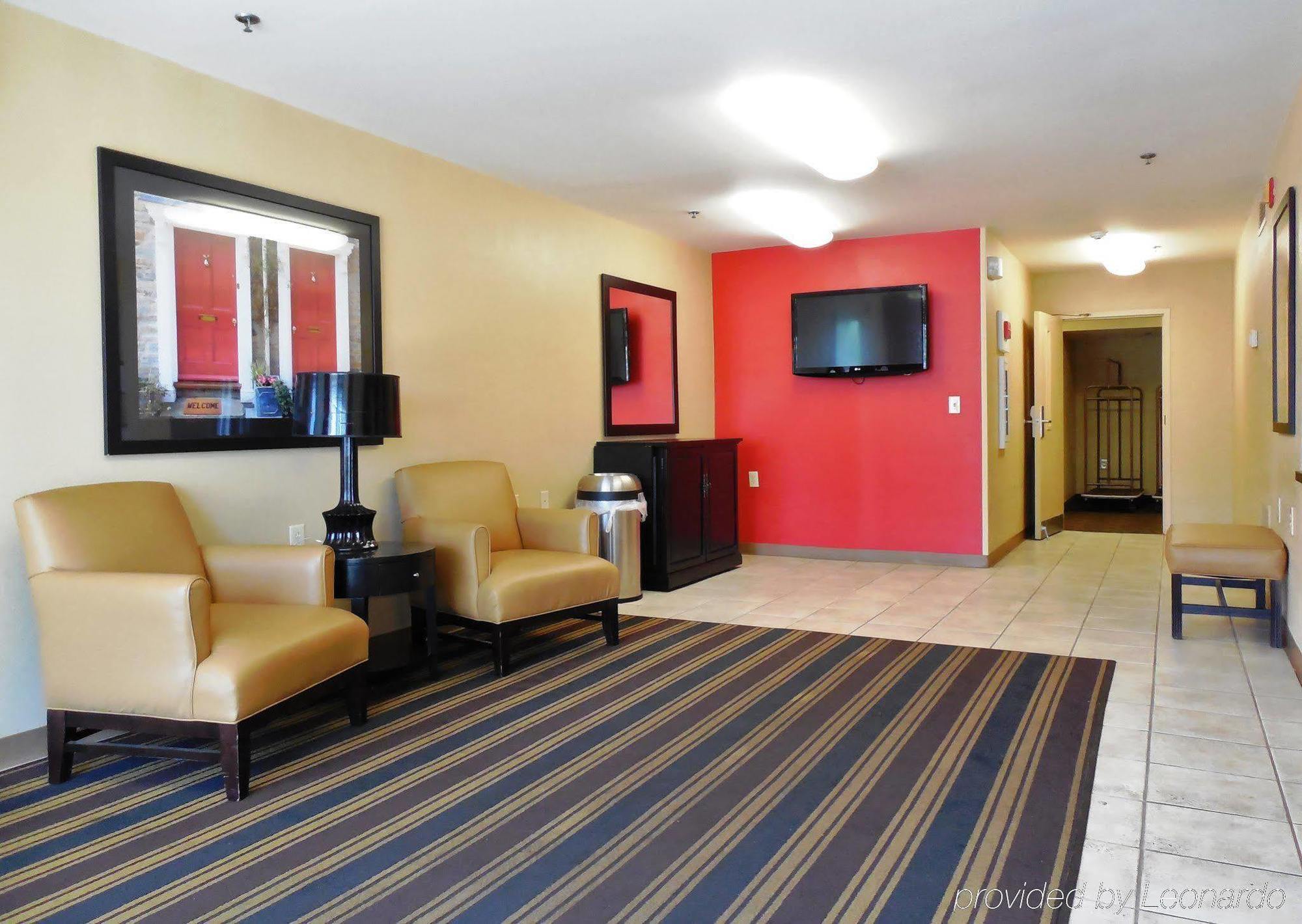 Extended Stay America Select Suites - Rockford - State Street Bagian luar foto