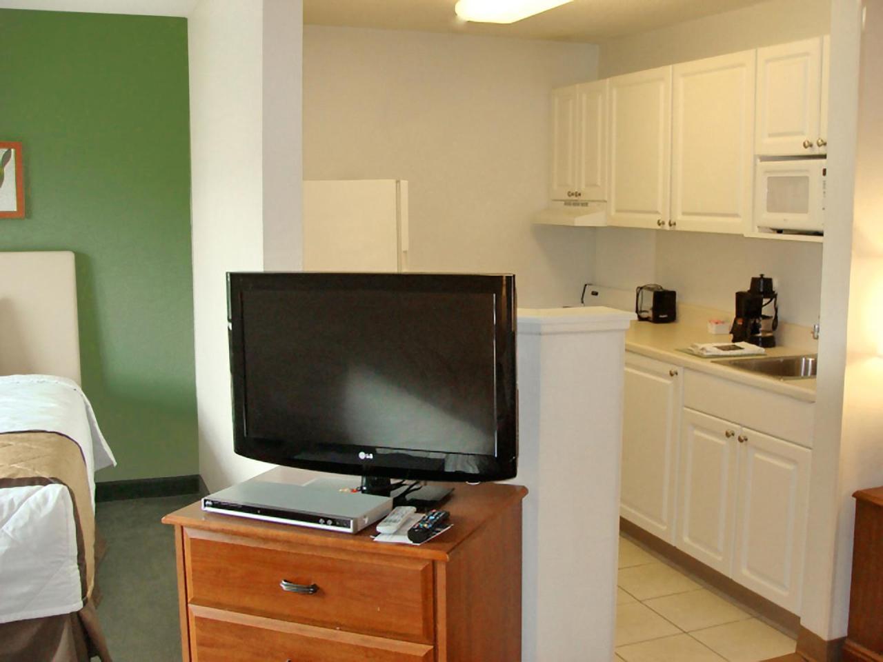 Extended Stay America Select Suites - Rockford - State Street Bagian luar foto